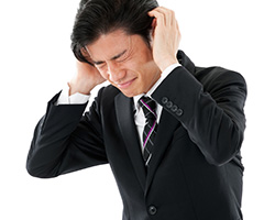 金属アレルギーと脱毛症